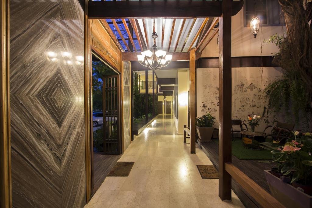 โรงแรม 3บีบูทีค เชียงใหม่ ภายนอก รูปภาพ