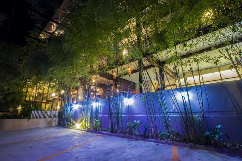 โรงแรม 3บีบูทีค เชียงใหม่ ภายนอก รูปภาพ
